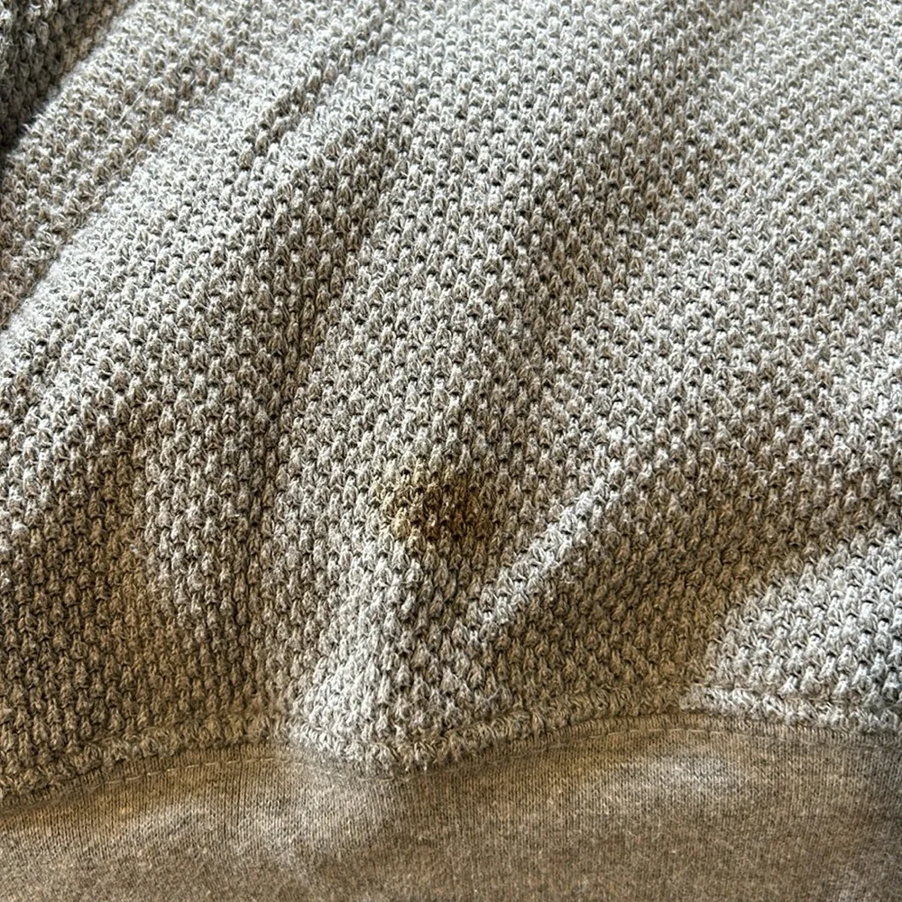 Sweater - Picture 4 of 5
